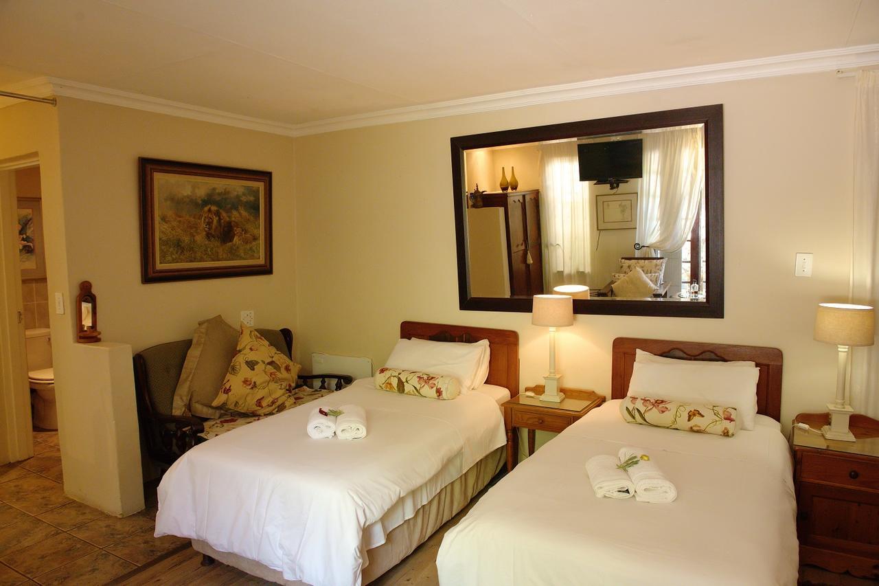 Almar View Guest House Mbombela Exterior foto